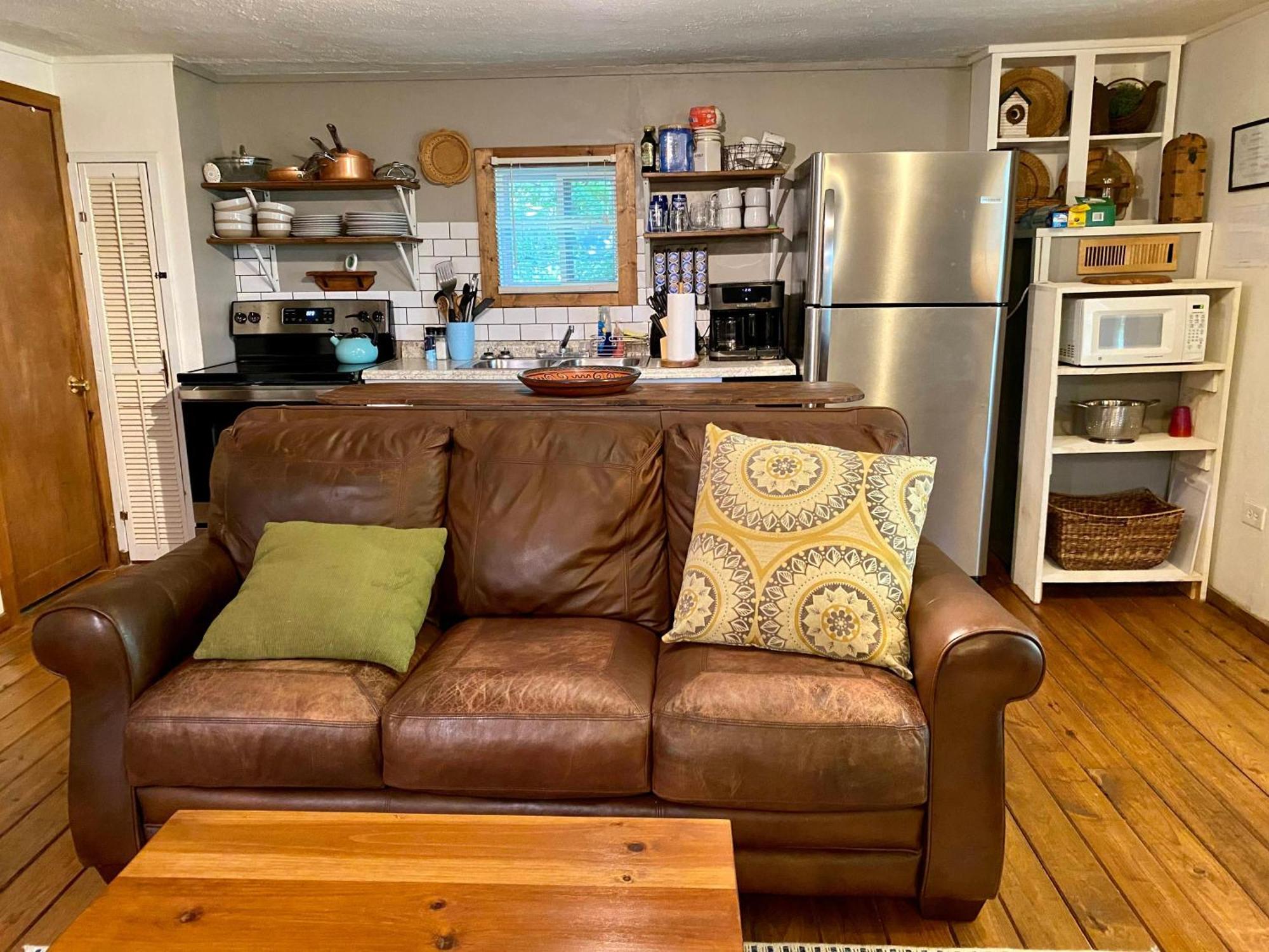 Convenient Cottage-Hot Tub, 4 Minutes To داهلونغا المظهر الخارجي الصورة